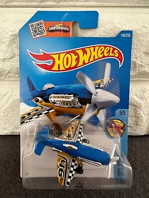 Hot Wheels Sky Show 5/5 Mad Propz 140/250 Blue • $2.99