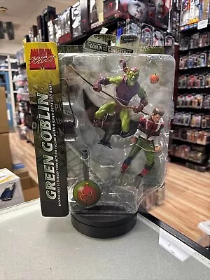 Green Goblin With Spider-Man (Marvel Select Diamond Select) Sealed • $9.95