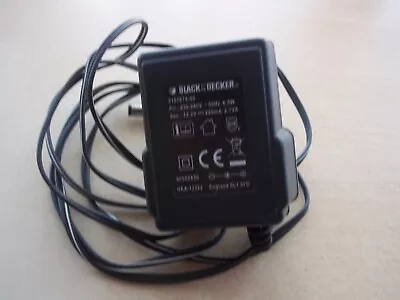 £8 • Buy Black & Decker 2.7va Charger