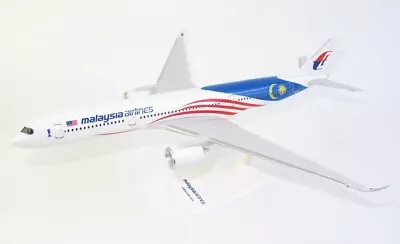 Malaysia Airlines Airbus A350-900 PPC 1:200 Scale Plastic Snap Fit Model • £29.50