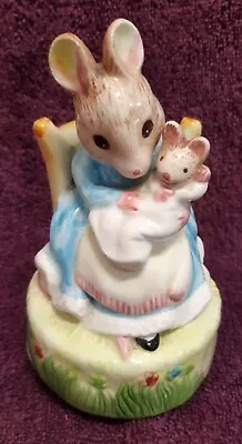 Beatrix Potter Mrs. Rabbit And Bunnies Musical Figurine Vintage Schmid Working • £10