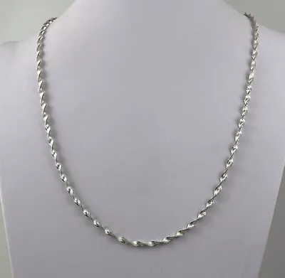 925 Sterling Silver Twisted Herringbone Chain Necklace 24” Italy Jewelry • $30