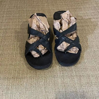 Merrell Sandals Size 7 Black Slip On • $18.99