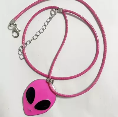 UFO Collection: Pink Alien Pendant Necklace Enamel/Alloy • $5.99