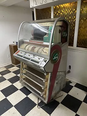 Seeburg Jukebox • $4000