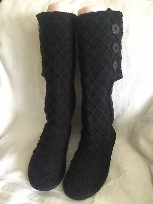 UGG Australia Women’s Knit Cardy Boots Black Crochet Sheepskin 3066 US Size 9 US • $25