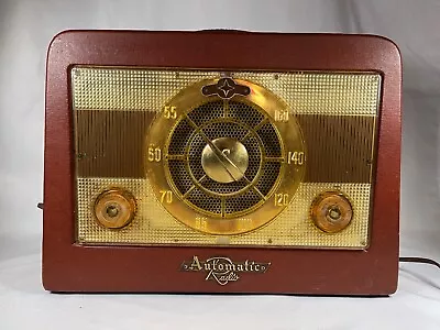 WORKS - Vintage P-64 Automatic Radio Mfg. Co. Portable.  C.1940's -1950's - 4634 • $235