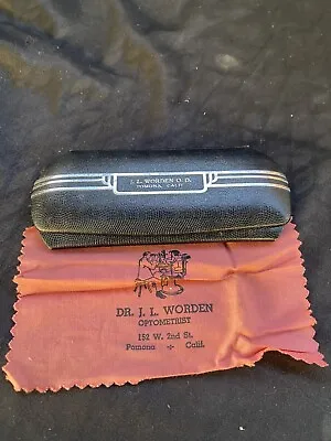 Vintage Pomona Calif. Dr J.L. Worden Optometrist Clamshell Eye Glass CASE/RAG • $6