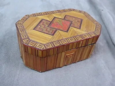 BEAUTIFUL BOX 19th Century. Straw Marquetry. • $73.58