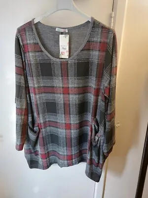 New Made In Italy Grey & Red Check Tartan POCKET Sweater One Size 16-18-20-22 • £13.49