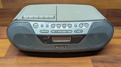 Vintage Sony Corded CD Radio Cassette Player Recorder Portable Boombox CFD-S05 • $34.99