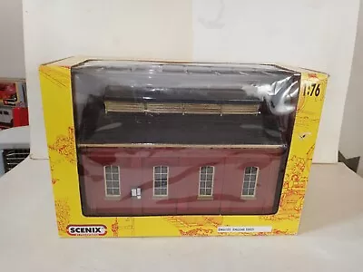 Scenic 00 Gauge Engine ShedUnused But Very Slight Damage Still Good! • £3.20