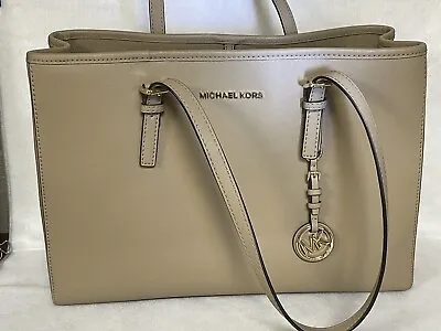 Michael Kors Jet Set Travel Saffiano Leather Top-Zip Tote Bag • $100