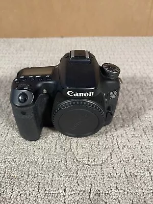 Canon EOS 70D 20.2MP EF/S Mount DSLR Digital SLR Photo Camera Moderate Use • $200