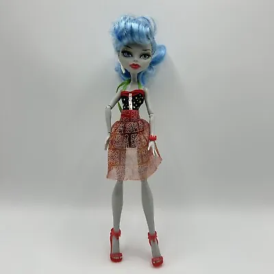 Monster High Doll GHOULIA YELPS Skull Shores W/ Clothing Shoes Bracelet • $23.99