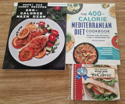 £10 • Buy Recipe Books: 400 Calories/400 Calories Mediterranean/200 Calorie Main Dish, New