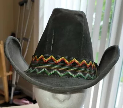 VTG UNITED HATTERS CAP & MILLINERY Black Suede COWBOY HAT SZ XL Colorful Band • $42.46