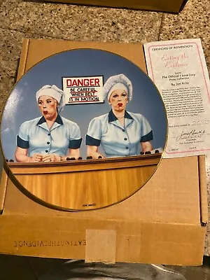 Hamilton Collection -  Eating The Evidence  - I Love Lucy Collection Plate W/COA • $29.99