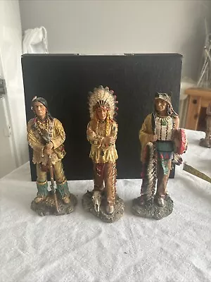 American Indian Statue + 3 • £10