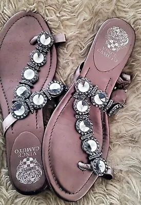 VINCE CAMUTO Jeweled Sandals Slip On Womens Size 9  • $24.99