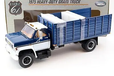 1:16/1:18 Highway61 Chevrolet Heavy Duty C65 Grain Truck 1975 Blue/White • $693.39