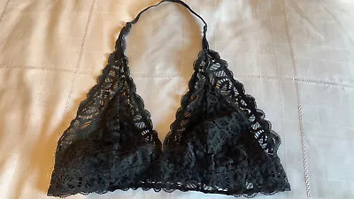 £3 • Buy Iris Lilly Black Lace Detail Unpadded Un Wired Halter Neck Bra Size 12