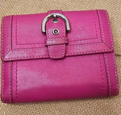 Vintage Coach Hot Pink Wallet Billfold Coin Purse Leather • $33