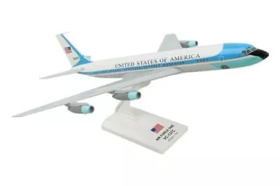 Skymarks SKR756 Boeing VC-137 Air Force One #2600 Desk Top Model 1/150 Airplane • $159.60