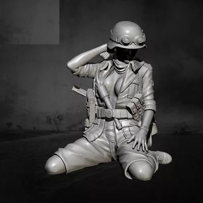 1/35 Resin Model Kit Sexy Female Soldier Officer War GK Unassembled Unpainted • $30.77