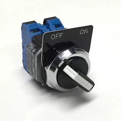 Idec ASD220NU Selector Switch 2-Position Maintained ON-OFF 2NO 600VAC 10A • $35