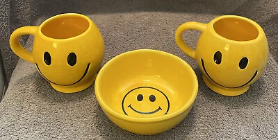Vintage McCoy Smiley Face Mugs & Bowl Set • $34