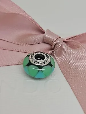 Authentic Pandora Murano Glass Green Captivating Triangles Charm 790636 • $35