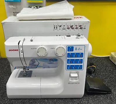 Janome 4400 Sewing Machine - 20 Stitches - 1 Step Buttonhole USED • £104.99