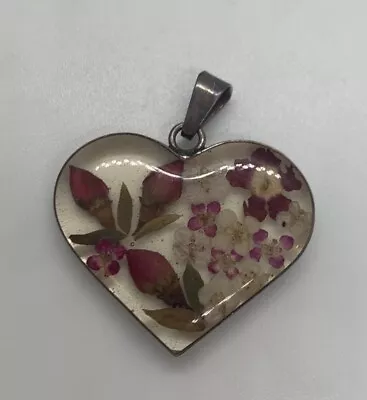 Vintage ATI Mexico Sterling Silver Preserved Flowers In Resin Heart Pendant • $39.99