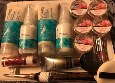 £19.99 • Buy Accessorize, No7, Avon, Bare Minerals, Make Up & Skin Care Bundle 17 Items!