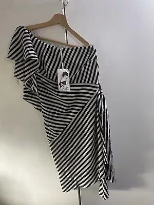 Bnwt Belle Oasis Beautiful Black & White Striped One Shoulder Dress Size 8 • £25