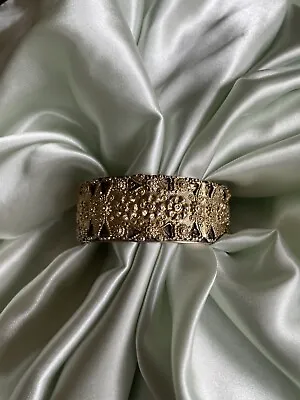 Vintage Aged Well Worn Unique Gold Tone Cuff Bracelet  • $6