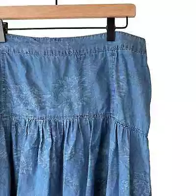 Baccini Floral Cotton Denim Mini Skirt / Women’s Size 10 • $14.99