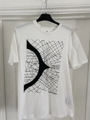 £25 • Buy Ma Strum T Shirt Medium