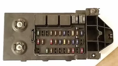 $109.99 • Buy  Ford F250 F350 Super Duty Diesel Pickup Fuse Box Relay Panel F81b-14a067-ae