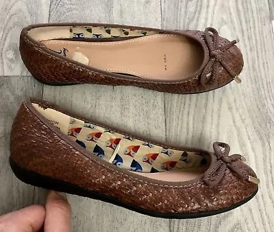 Mantaray Ladies Slip On Flat Shoes Size 4 Brown Very Good Condition • £13