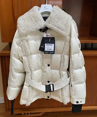 NEW Moncler Women's Biollay Shearling Belted Puffer Jacket Size 1/Small $3440.00 • $1440