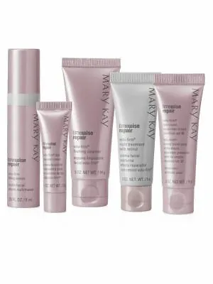 Mary Kay Timewise Repair Volu-Firm THE GO SET (Travel Set) • $42.99