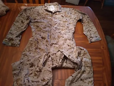 USMC MARPAT Desert Digital Coveralls - Medium Regular- Marine Corps (23-2913) • $19.99