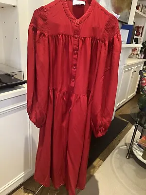 Witchery Red Dress 10 • $45