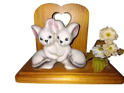 Vintage Ceramic Mouse Couple Mice Wooden Desk Pencil Pen Holder Silk Flowers 4  • $19.99