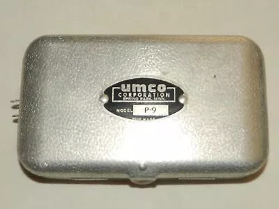 Vintage Umco Corporation P-9 6-1/2  X 4  Double Sided Fishing Lure Box • $15