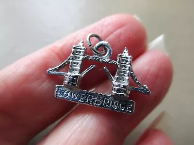 Vintage Silver Tone London Souvenir Lucky Charm Tower Bridge Uk Pendant Necklace • £14.99