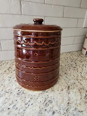 Vintage Marcrest Daisy Dot Cookie Jar • $35