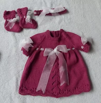 £10 • Buy Hand Knitted Baby Girls Dress Bootees And Headband 0/3 Months